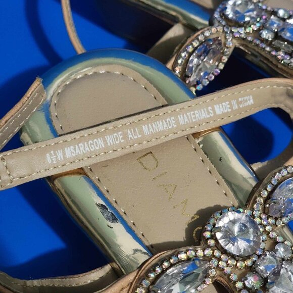 Andiamo Neutral Gold-Trim Bejeweled Thong Heeled Sandals 8.5 Wide - Picture 7 of 7